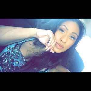 Meet your Posher, Ivonne